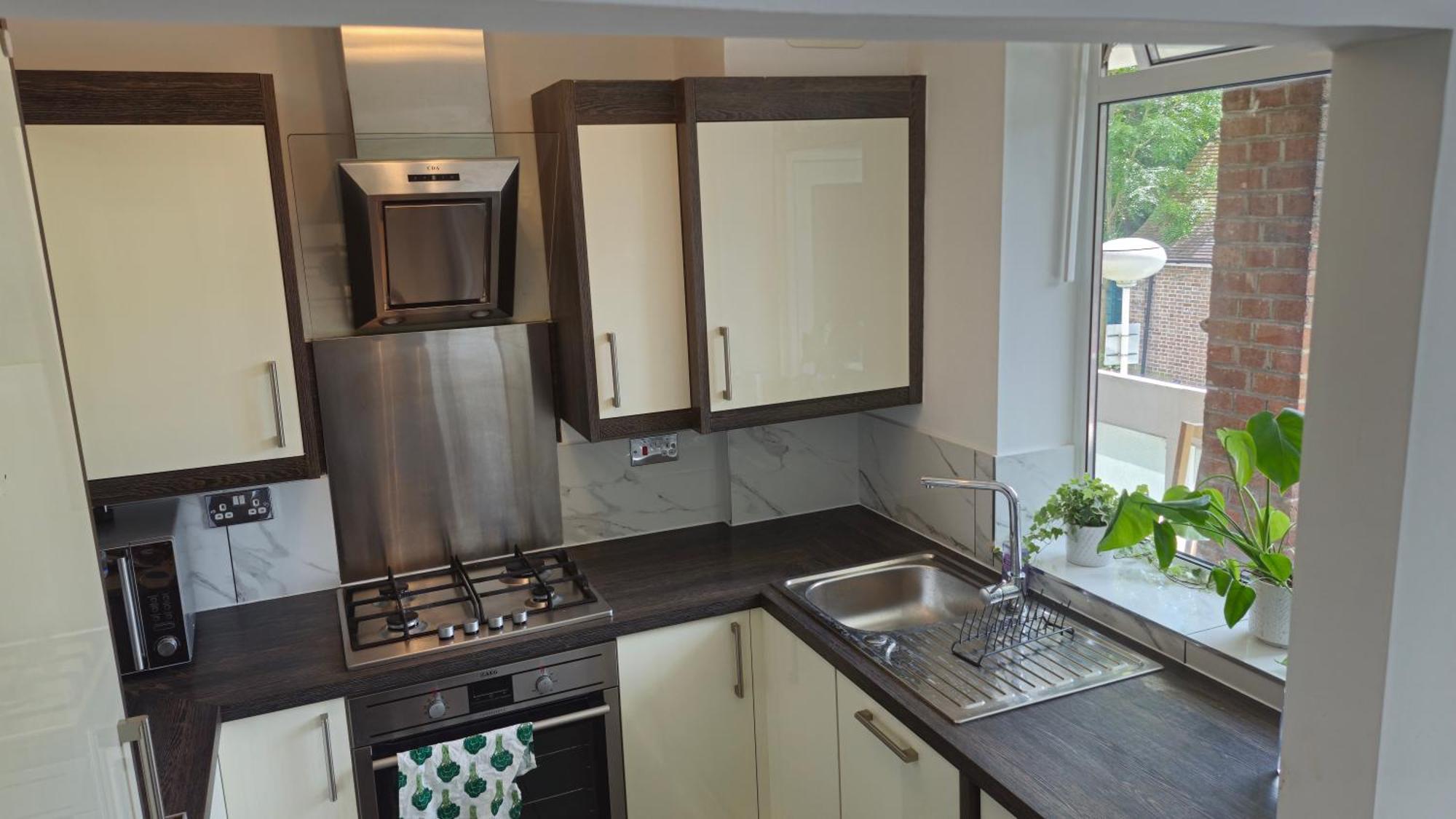 Bright Spacious Airy 2 Bed Flat 일링 외부 사진